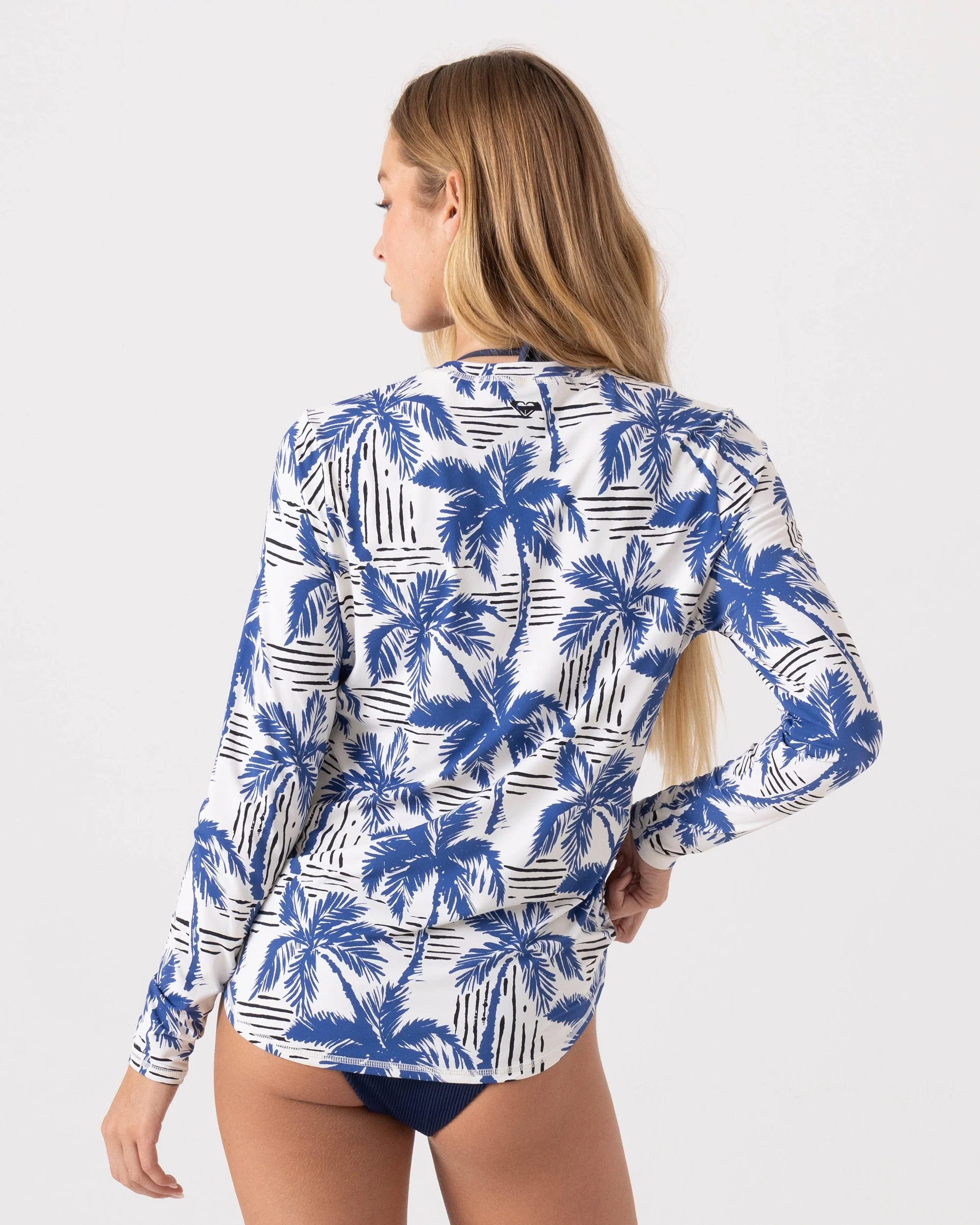 Breezy Does It Sea Skippin Rashguard - Image 3