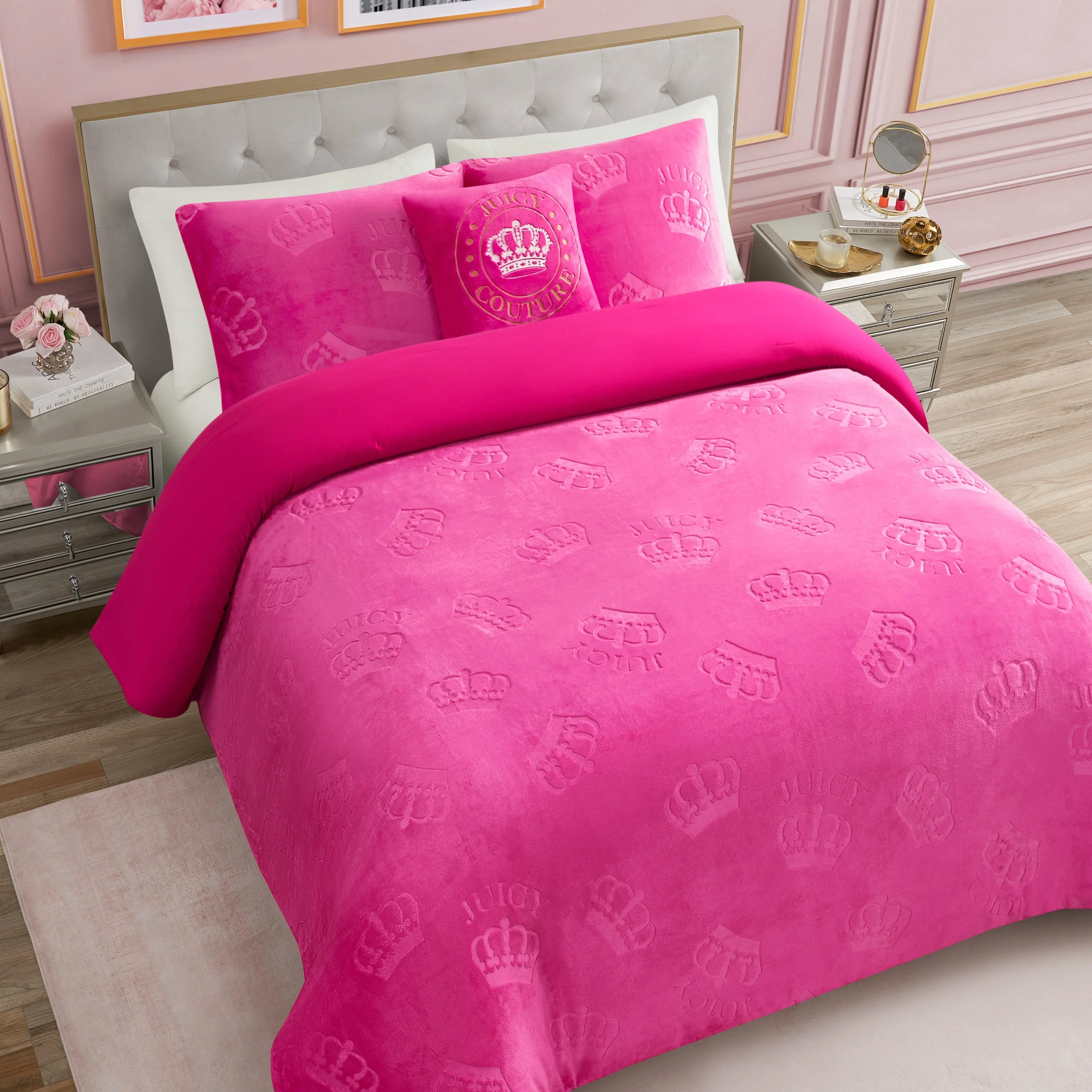 Embossed Plush Crown Comforter Set - Image 3