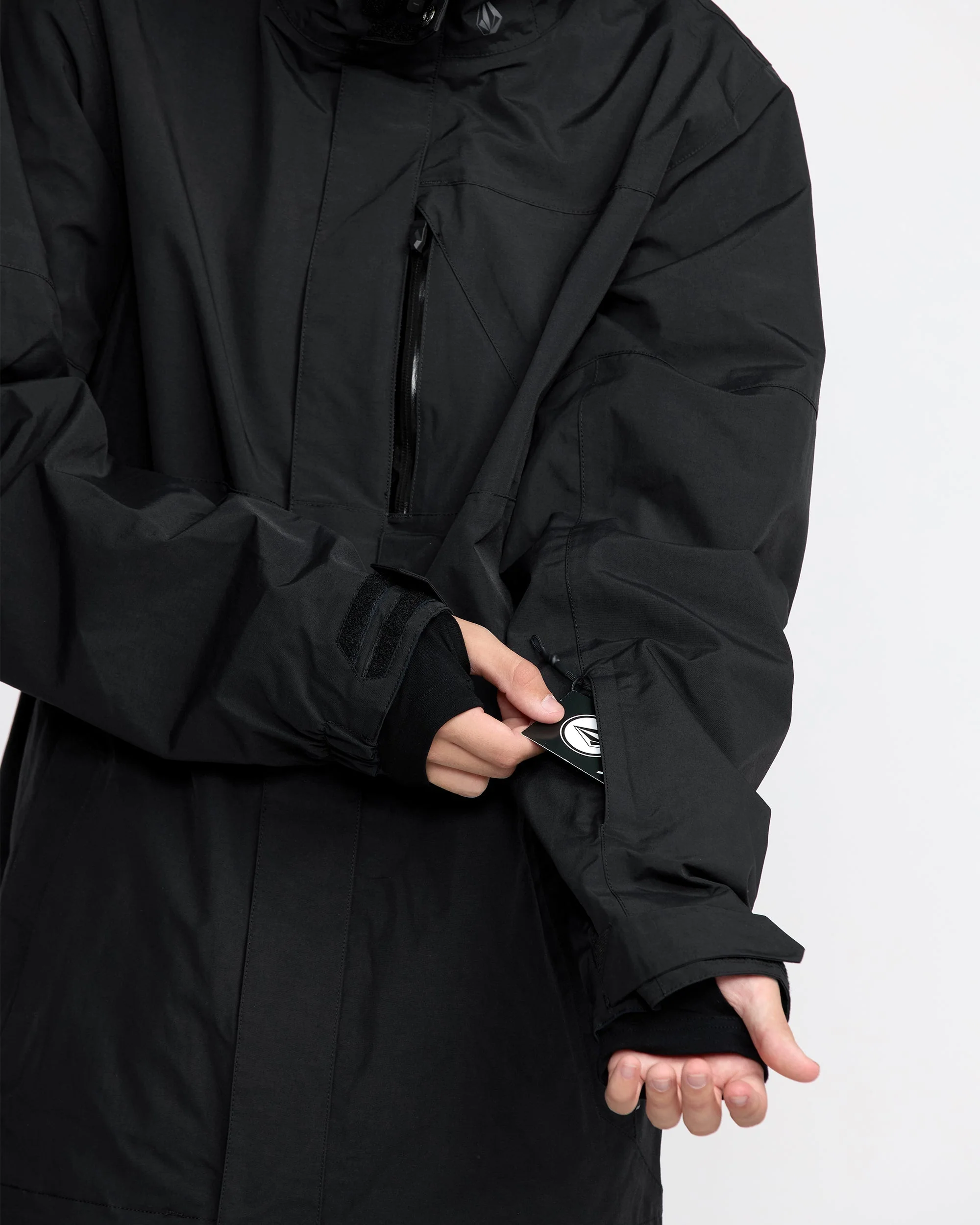 L Gore-Tex Jacket - Image 4