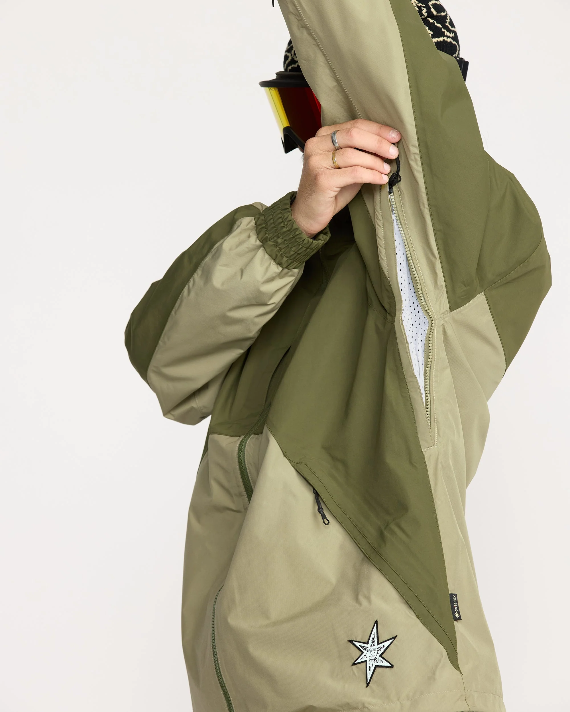 Longo Gore-Tex Jacket - Image 5