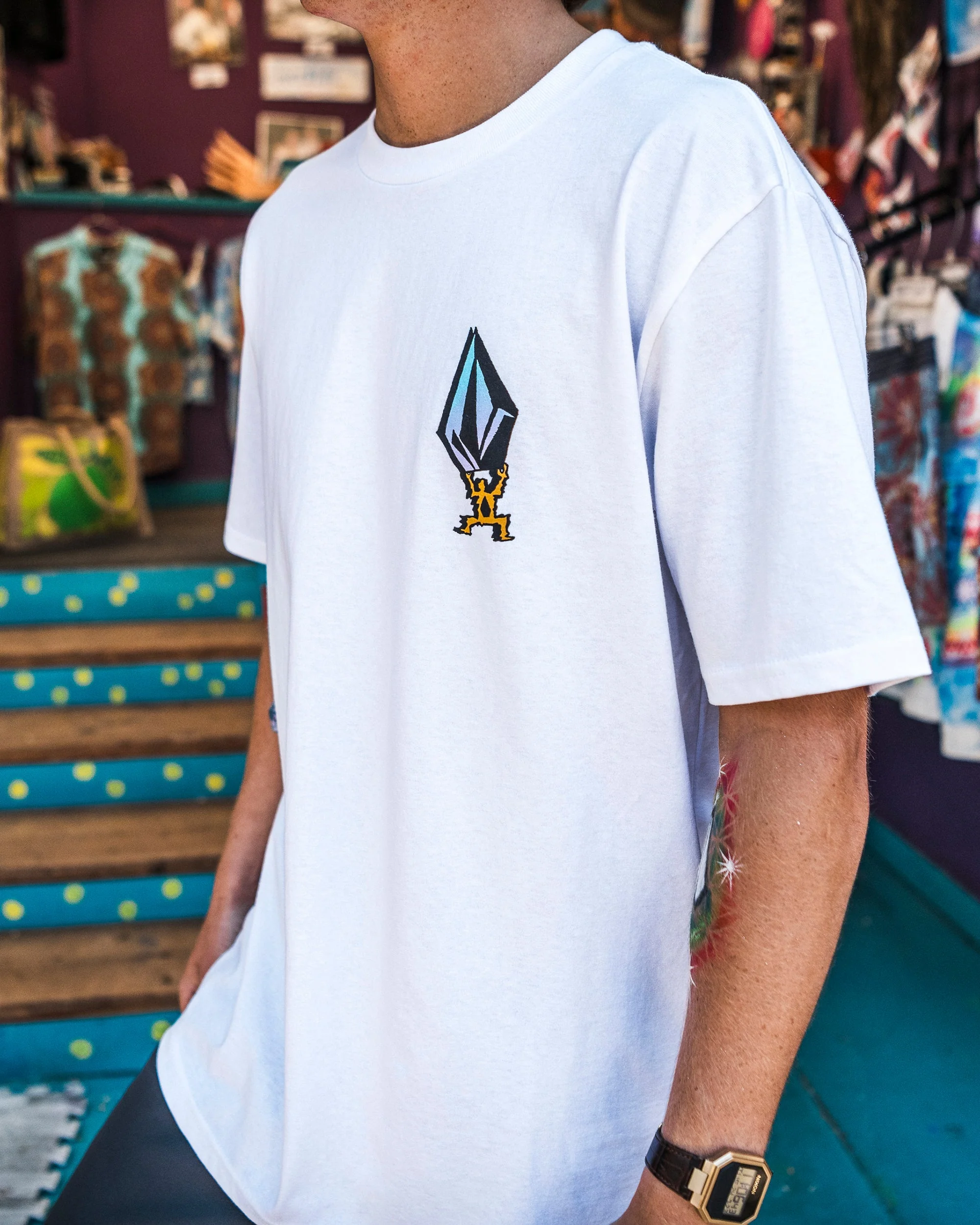 Men's Star Shields Featured Artist Exp Short Sleeve Tee - Image 4