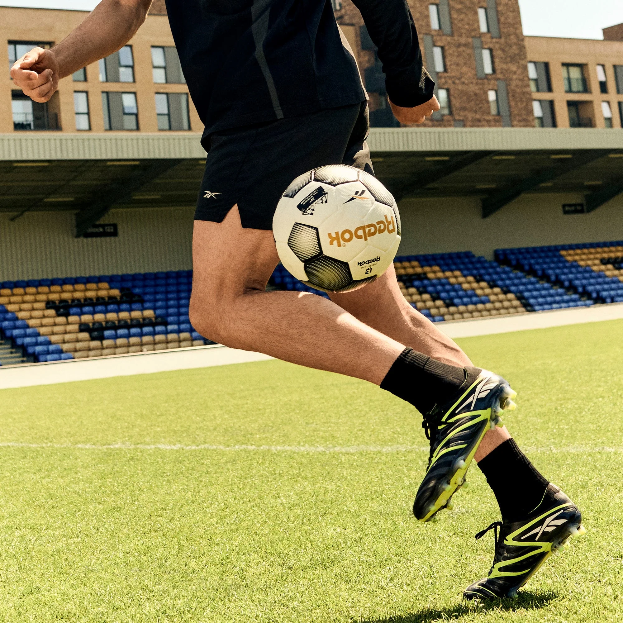 Sidewinder 26 Elite FG Cleats - Image 4