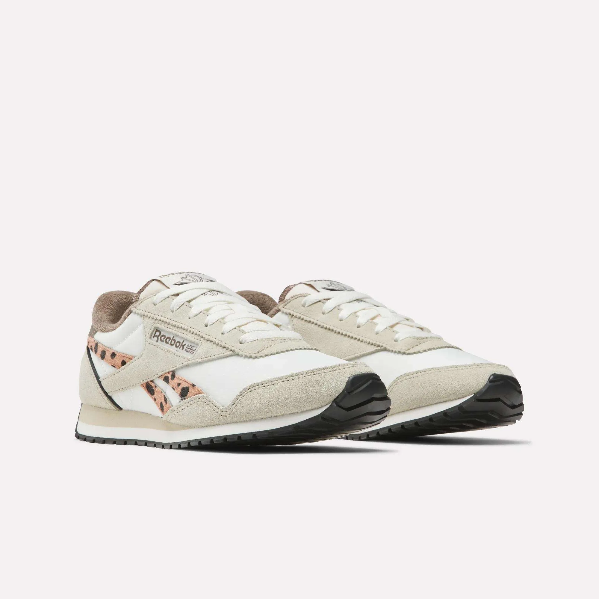 Women's Classic AZ Shoes - Image 4