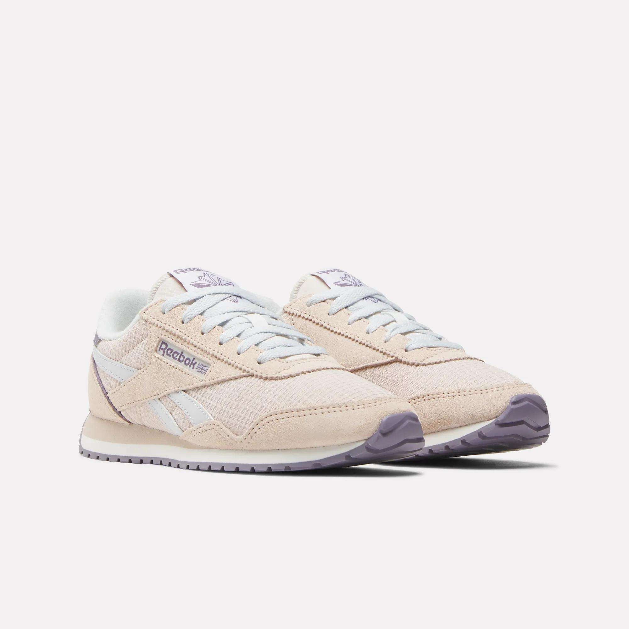 Women's Classic AZ Shoes - Image 4