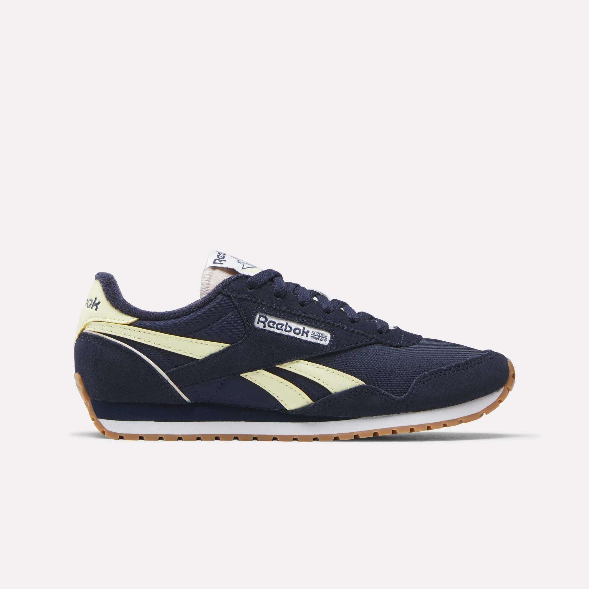 Women's Classic AZ Shoes